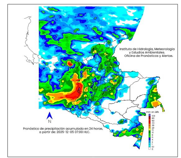 La escala de colores indica la cantidad de precipitación acumulada (en milímetros) para el 5 de diciembre de 2025