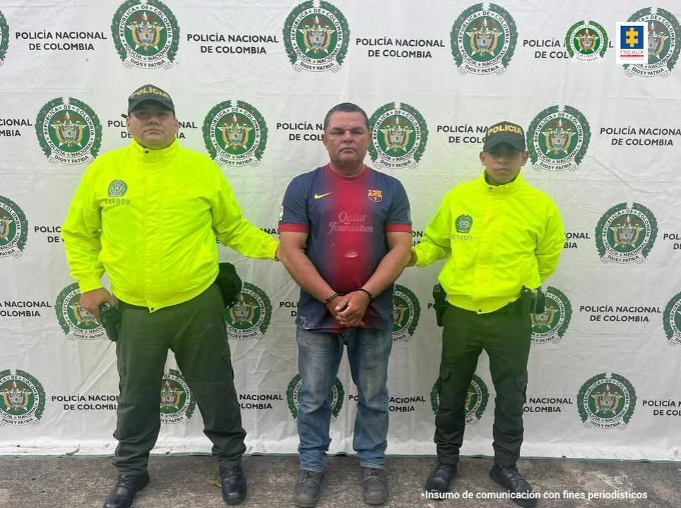 Roger Rossbel Lennis, como posible responsable de causarle la muerte a una ingeniera agrónoma de 28 años, en hechos ocurridos el 19 de diciembre de 2022, en una hacienda del corregimiento San Joaquín, en Candelaria (Valle del Cauca).