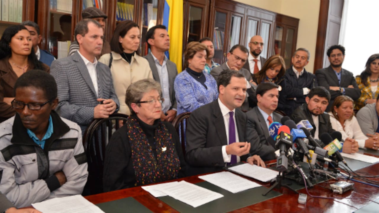 Este lunes, representantes de víctimas estuvieron en el Congreso para respaldar los mecanismos acordados en el quinto punto de la agenda.