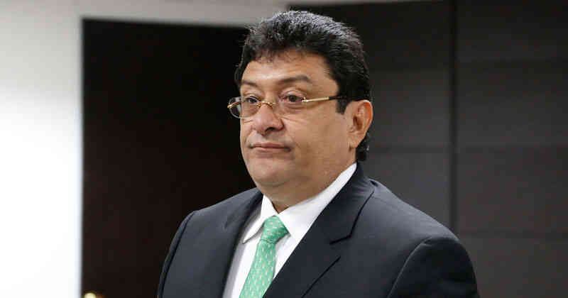Kiko Gómez fue alcalde de Barrancas, La Guajira, y gobernador de ese mismo departamento. Cumple dos condenas (la pena máxima impuesta es de 55 años) por seis homicidios y dos conciertos para delinquir con grupos armados ilegales.
