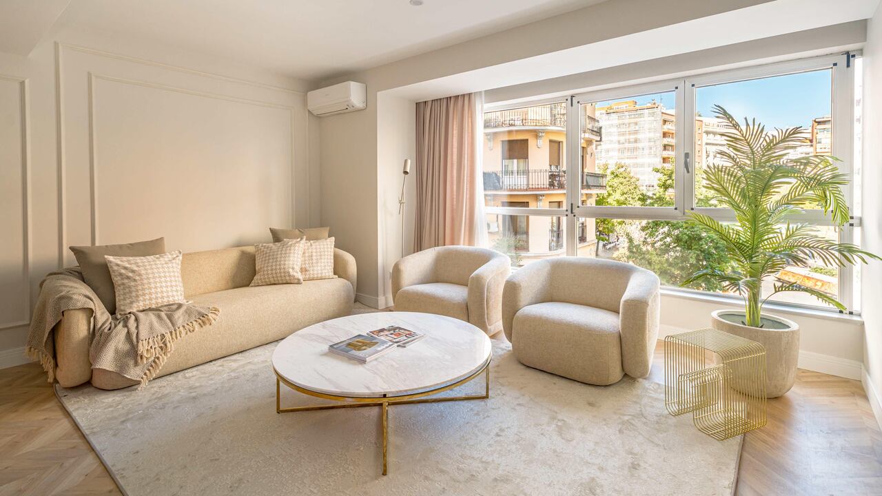 Pie de foto: vivienda de lujo renovada por BestFlat en Madrid, España.