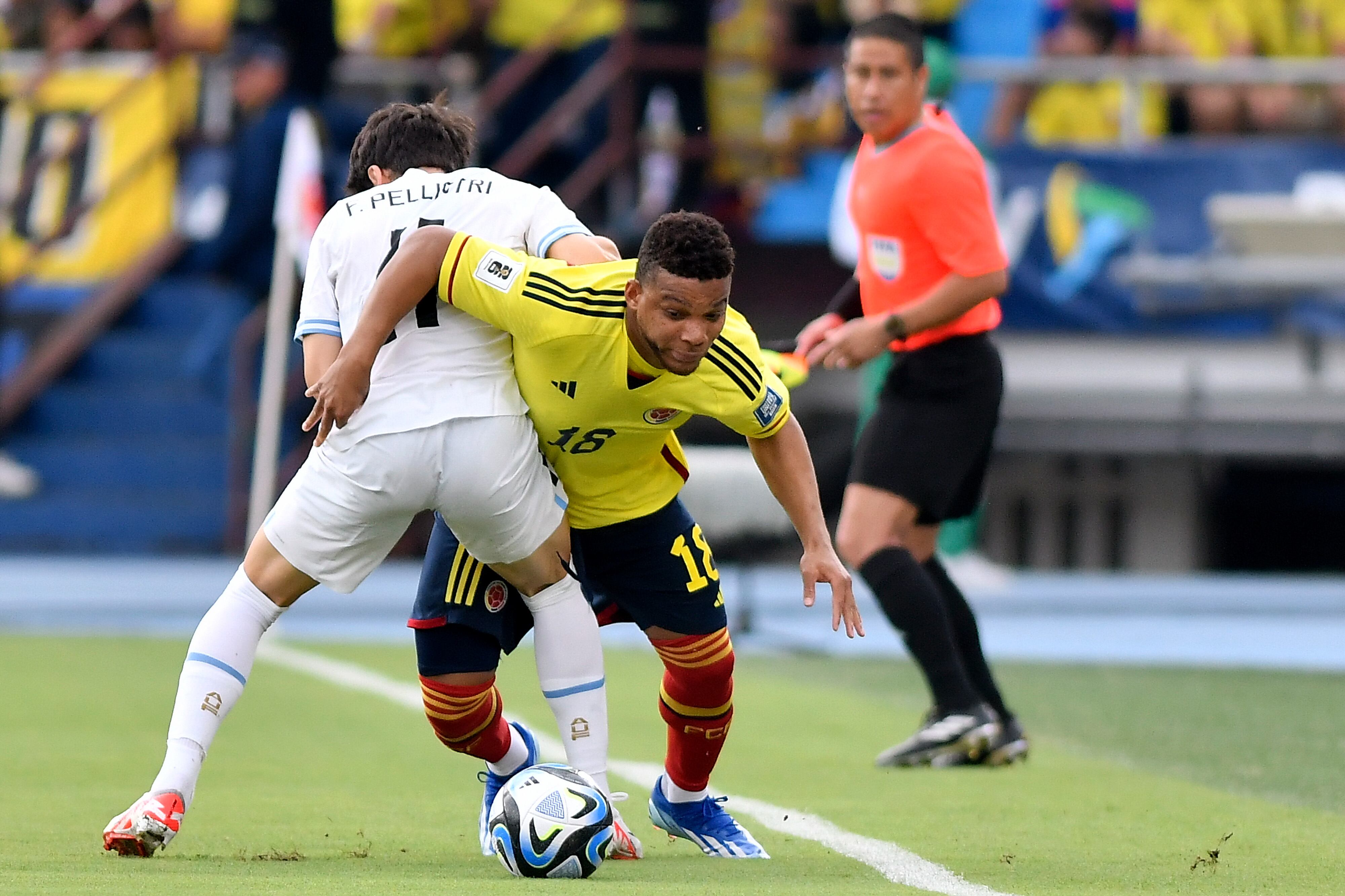 Frank Fabra y Facundo Pellistri.