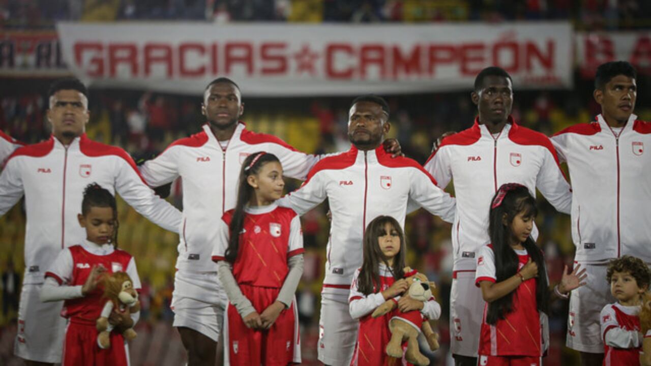 Independiente Santa Fe tendrá varias salidas a final de semestre.