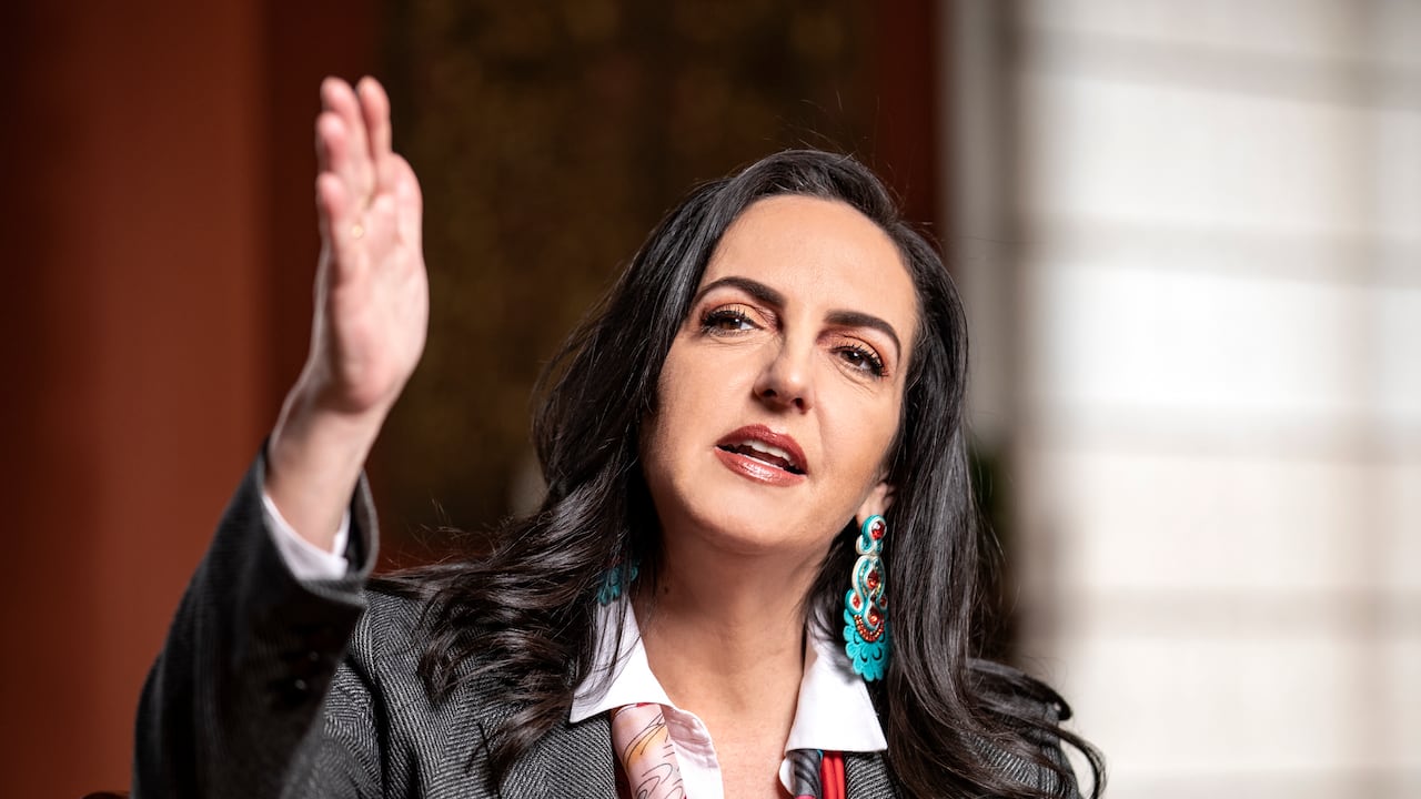 La senadora María Fernanda Cabal presentará este lunes 17 de enero, a las 5:00 p.m., su aplicación #SoyCabalApp. Foto: Juan Carlos Sierra-Revista Semana.