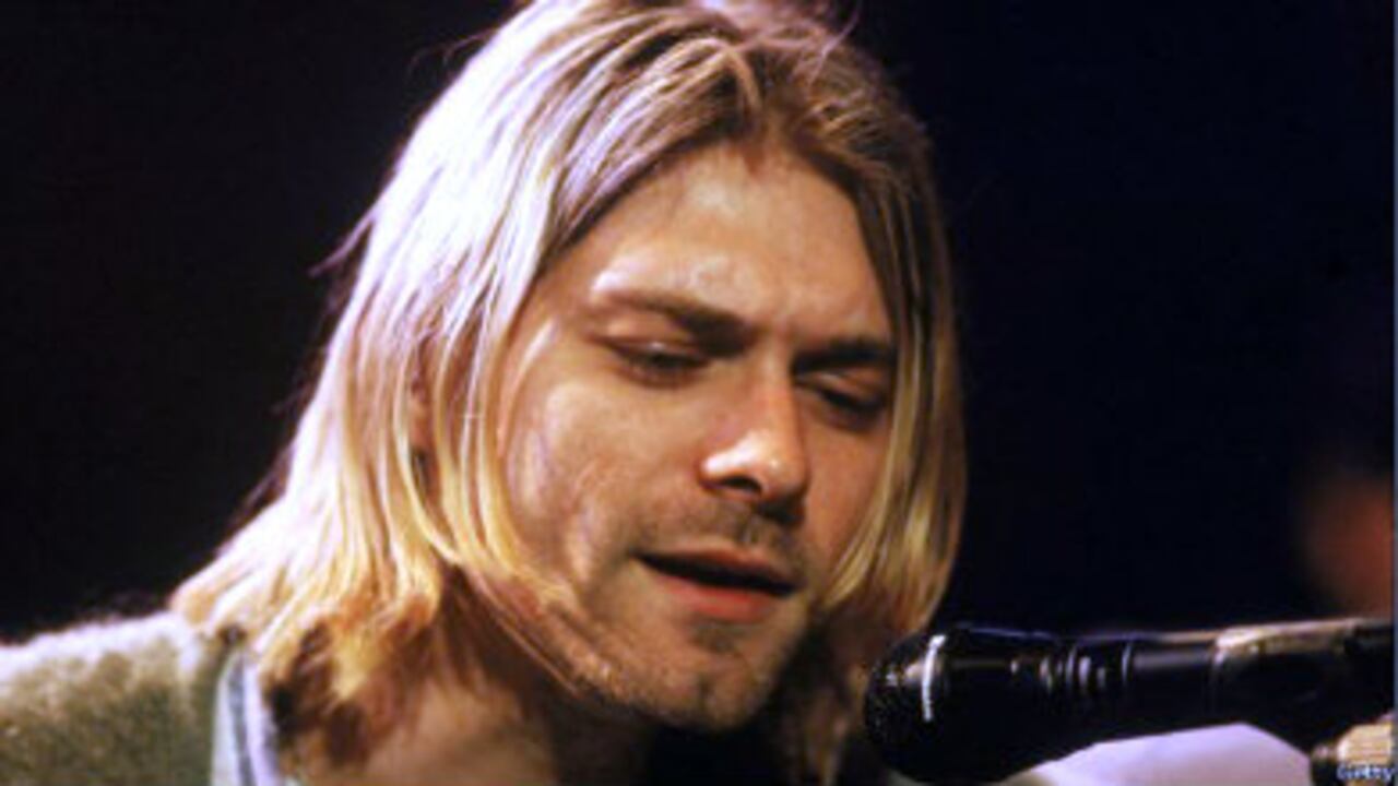 El líder del grupo de rock Nirvana, Kurt Cobain, se suicidó cuando tenía 27 años.