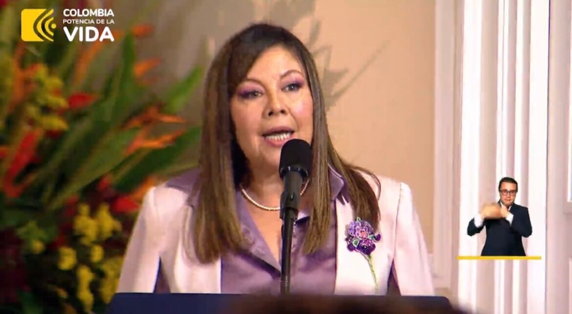 Luz Adriana Camargo nueva fiscal general