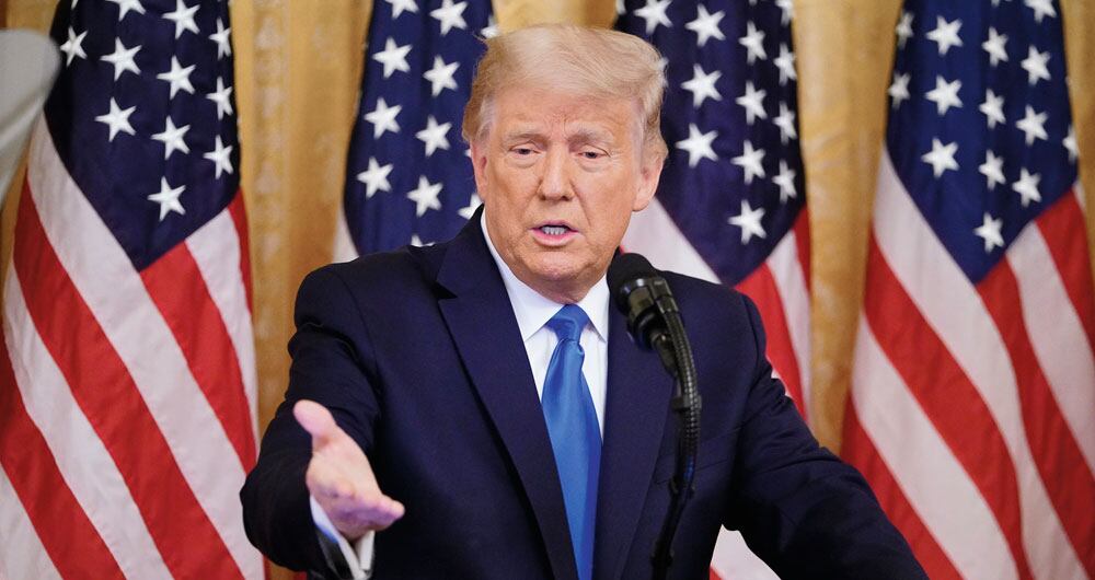 En 2016, Trump optó por lanzar agravios personales contra Hillary Clinton. El flojo desempeño del magnate en aquel momento no fue suficiente para derrotarlo. 