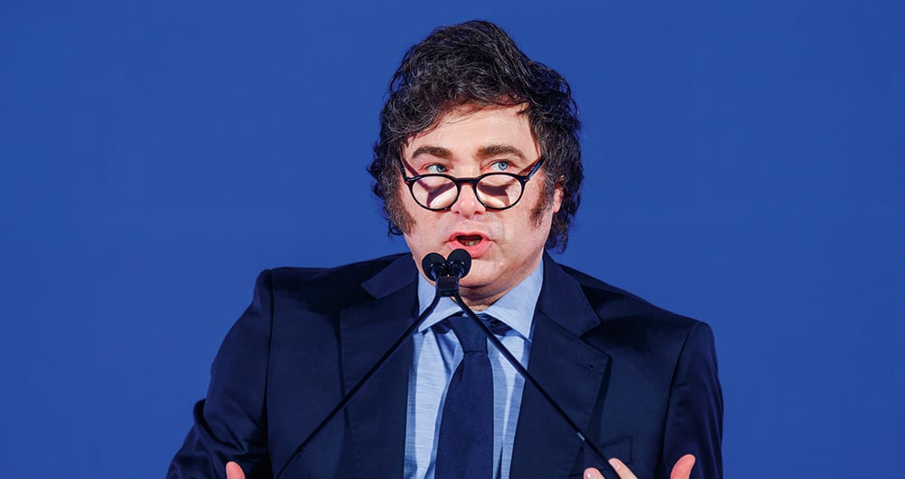 El presidente de Argentina se acerca a la política que está implementando Donald Trump en Estados Unidos.