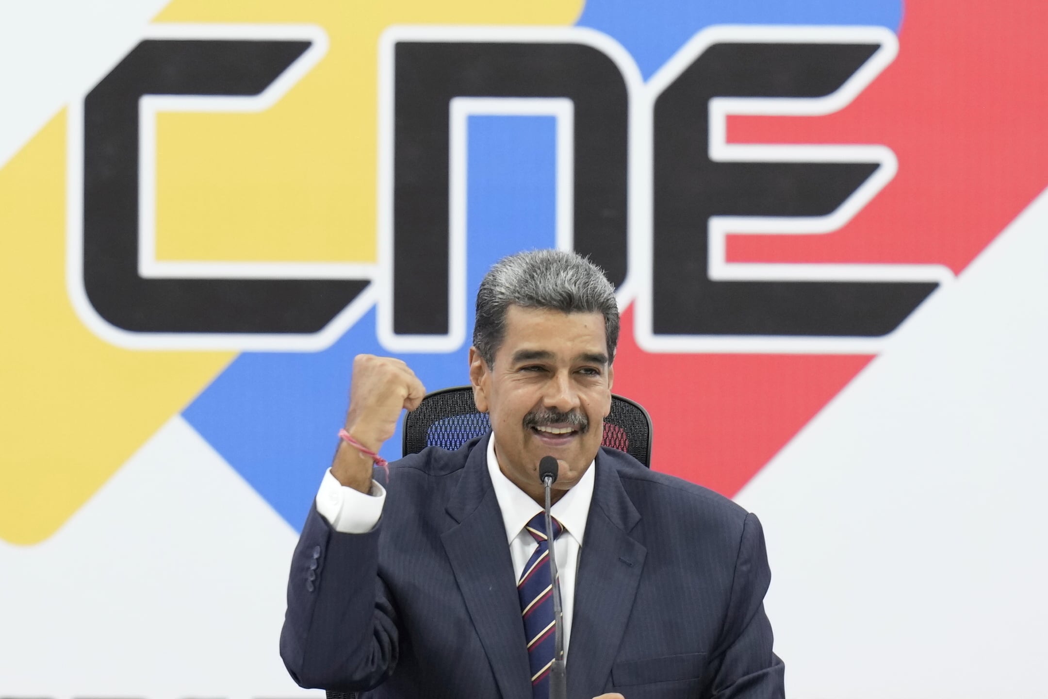 Nicolás Maduro en el CNE
