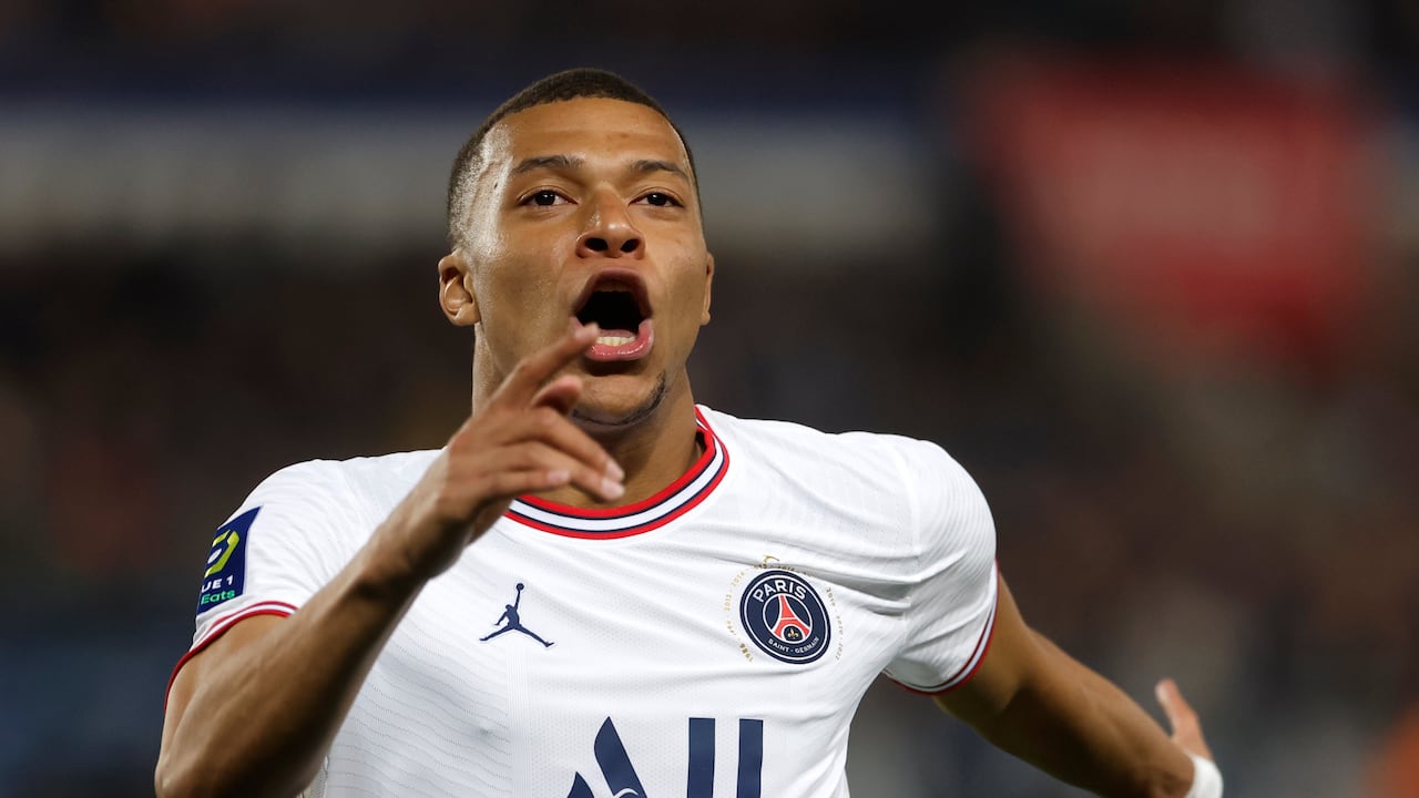 Mbappé se debate entre seguir en París o buscar nuevos horizontes en el Real Madrid