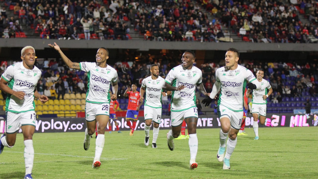 Deportivo Cali celebrando su gol en la capital nariñense