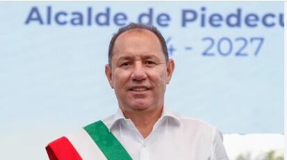 Óscar Santos, alcalde de Piedecuesta, Santander.