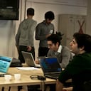 No todas las firmas pueden costearse una oficina de lujo como Facebook, pero lo hacen.