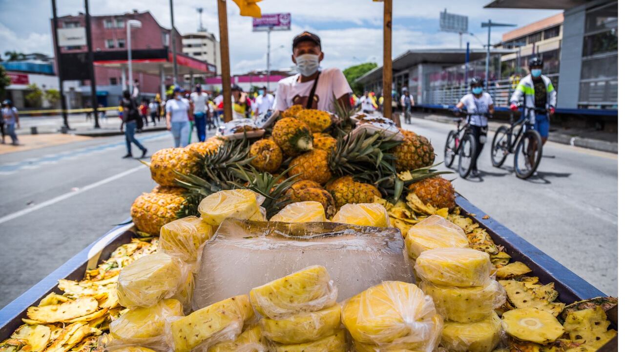 La gran mayoría de personas venezolanas en Cali está dedicada al comercio informal en las calle y al rebusque