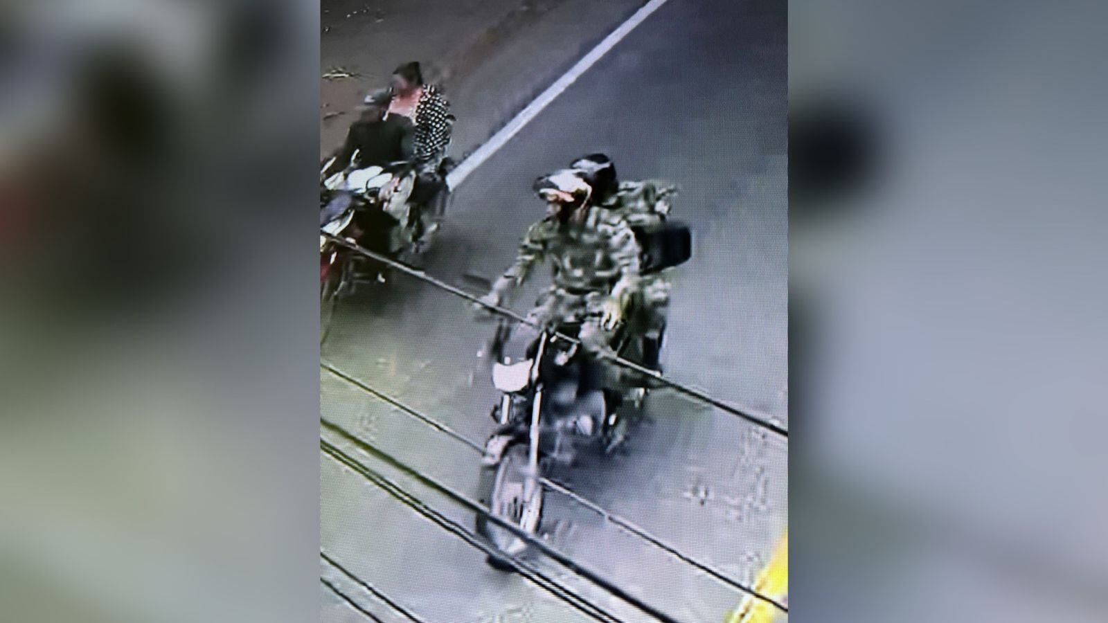 Los capturados se movilizaban en una motocicleta.