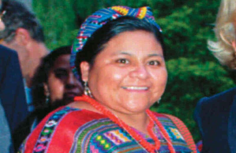 Rigoberta Menchú Guatemala, 1992 Por trabajar por la justicia social y la reconciliación étnica en su país
