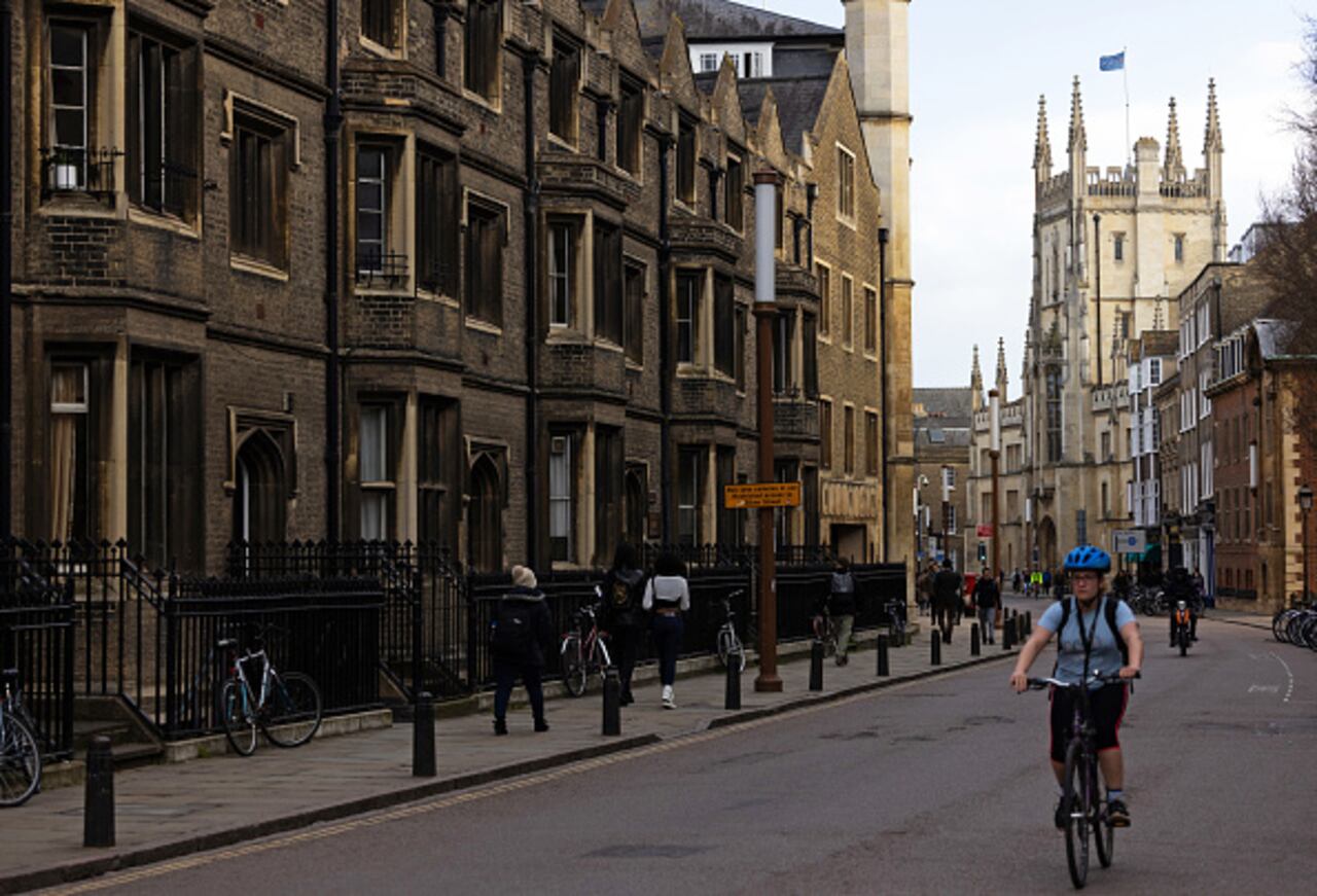 La Universidad de Cambridge: cuya sede se encuentra en Inglaterra mantuvo el segundo lugar. Photographer: Chris Ratcliffe/Bloomberg via Getty Imageses