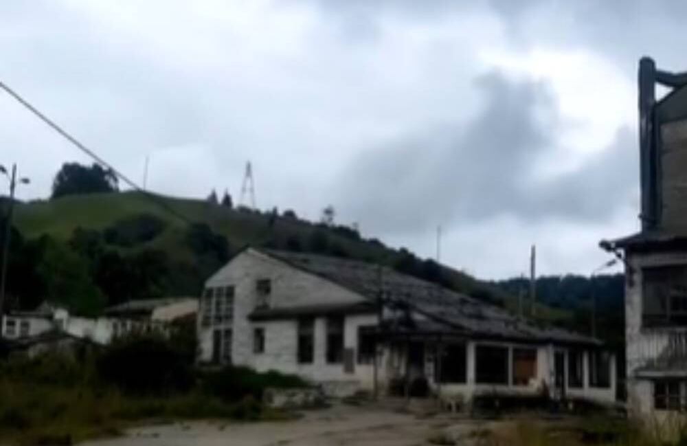 El comentado pueblo fantasma que queda cerca a Bogotá