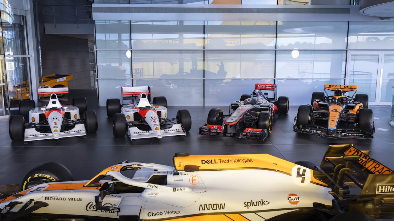 McLaren anunció la venta de cinco monoplazas históricos de Fórmula 1, vinculados a pilotos como Ayrton Senna, Lewis Hamilton, Jenson Button y Lando Norris, con precios estimados de hasta 14 millones de dólares.
