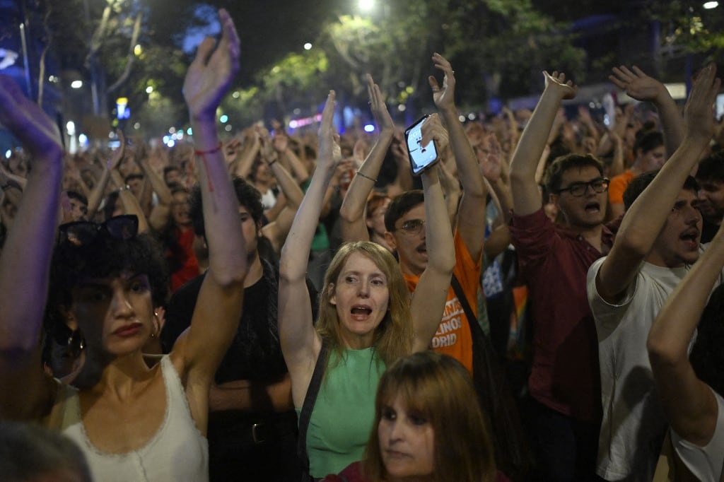 Manifestantes se reúnen en Madrid, España, el 23 de septiembre de 2026, para protestar contra la crisis de la vivienda, el principal problema para la sociedad según las encuestas en toda España
