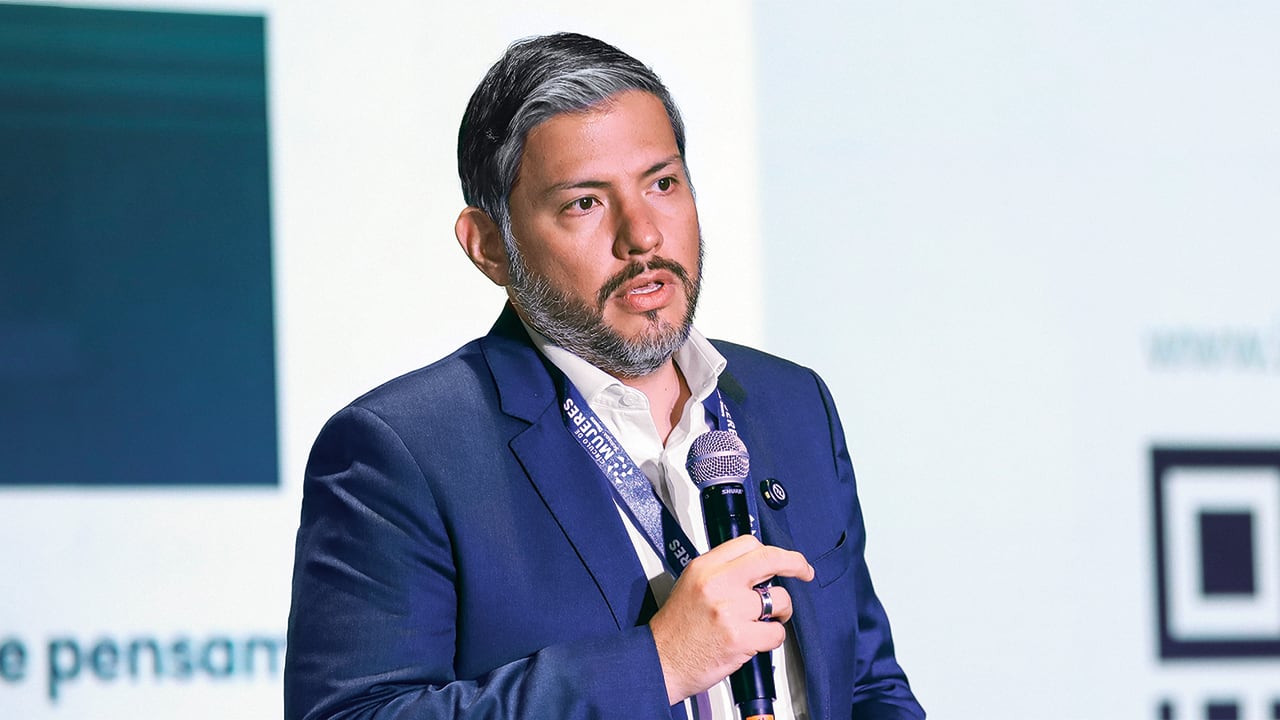 Carlos Augusto Chacón, director del Instituto de Ciencia Política Hernán Echavarría Olózaga (ICP)