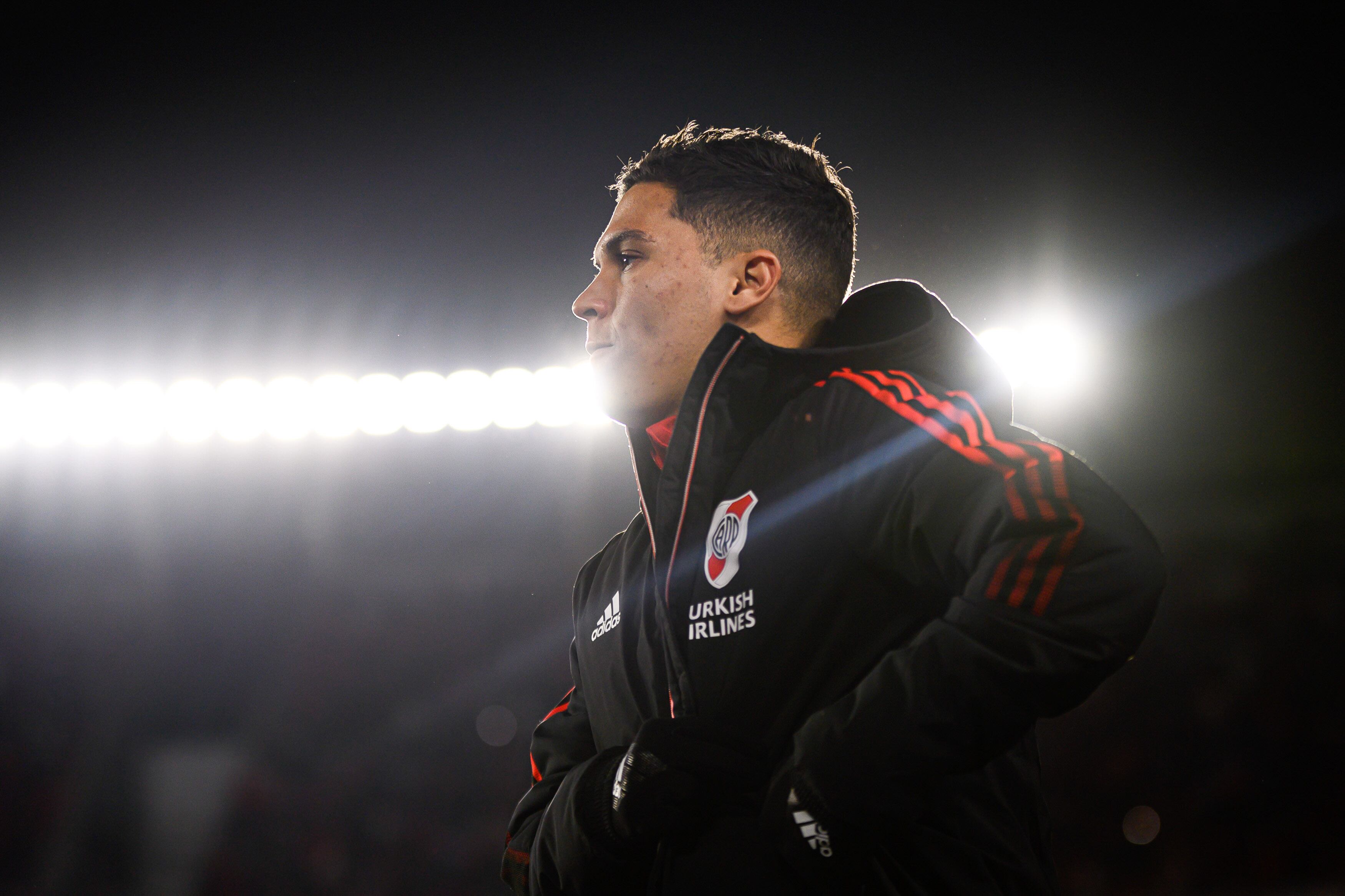 BUENOS AIRES, ARGENTINA - 2022/06/25: Juan Fernando Quintero of River Plate before the match between River Plate and Lanus as part of Liga Profesional 2022 at Antonio Vespucio Liberti Stadium. Final Score: River Plate 2 - 1 Lanus. (Photo by Manuel Cortina/SOPA Images/LightRocket via Getty Images)