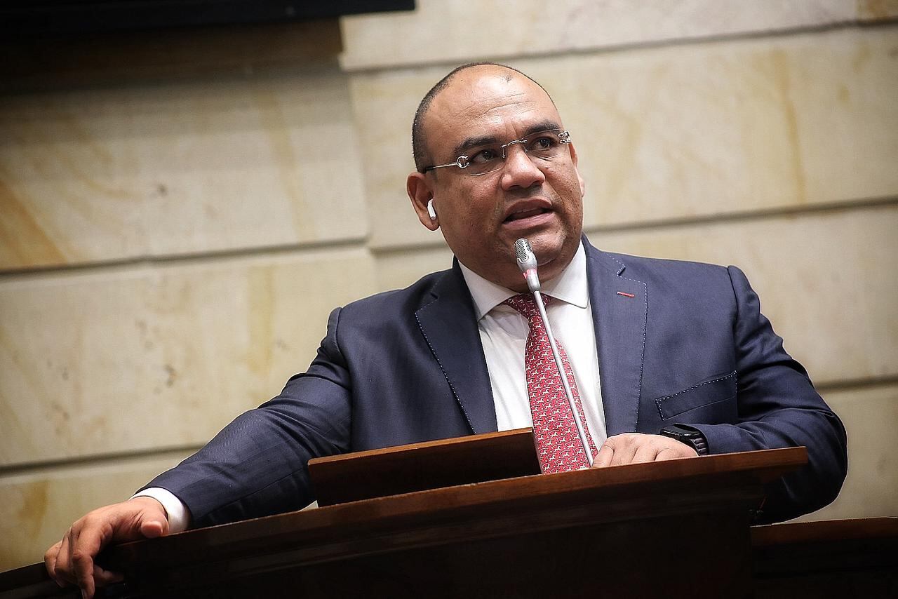 Senador Antonio Correa del partido de la U.