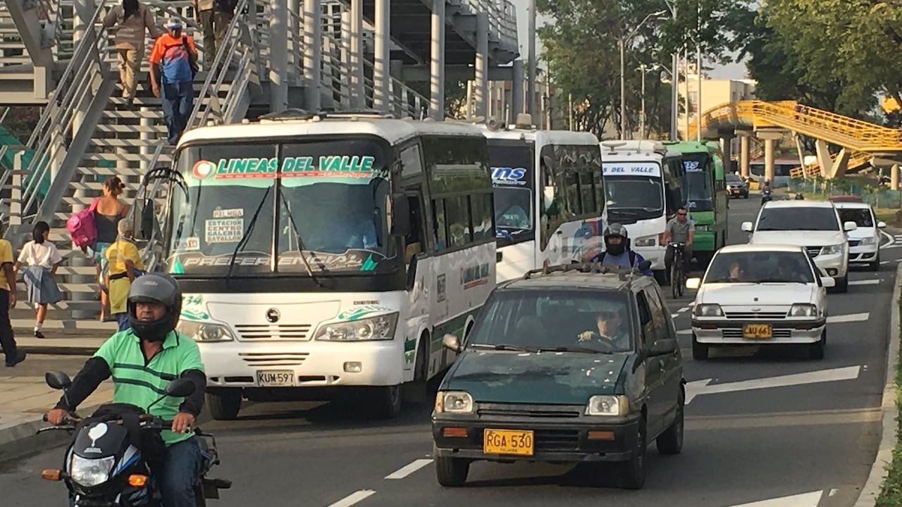 El Terminalito está ubicado en el barrio Los Alcázares.