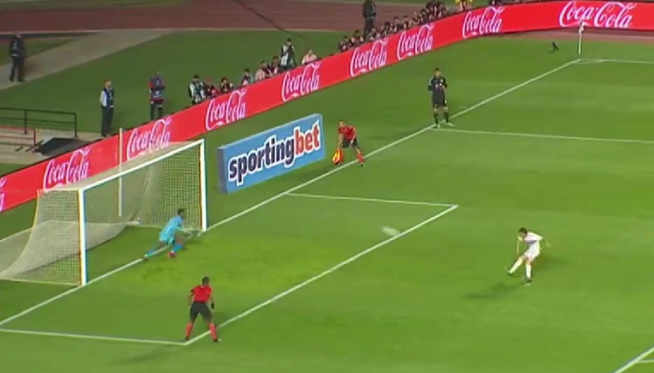 James Rodríguez falló el segundo penal de la serie.