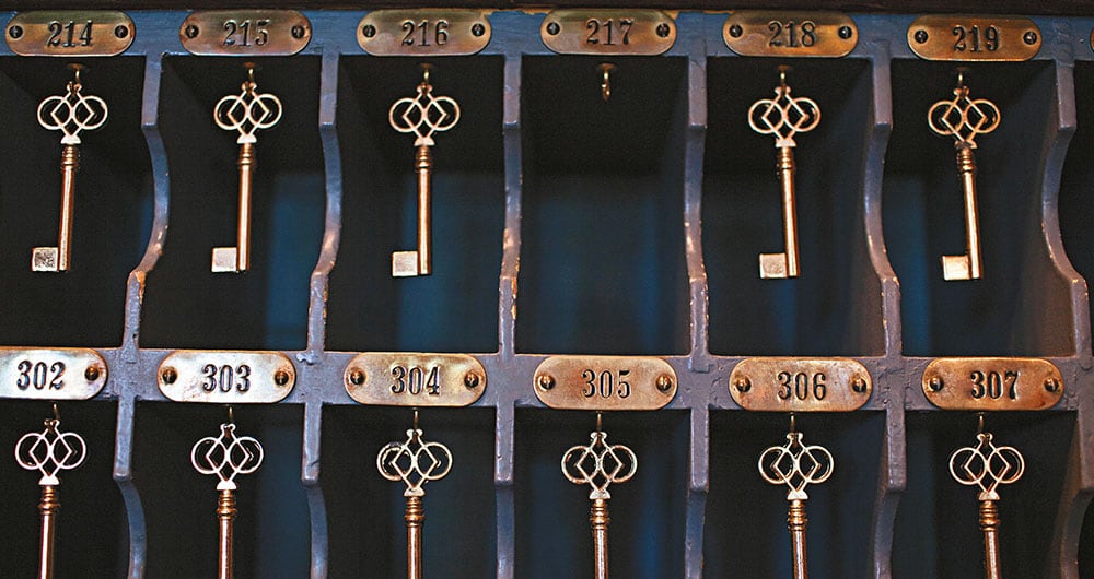 La habitación 217, en la que suceden los extraños acontecimientos de la novela de King, es también la más pedida del hotel. 