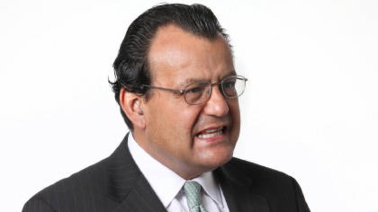 Zamora fue presidente de la ANH durante ocho años.