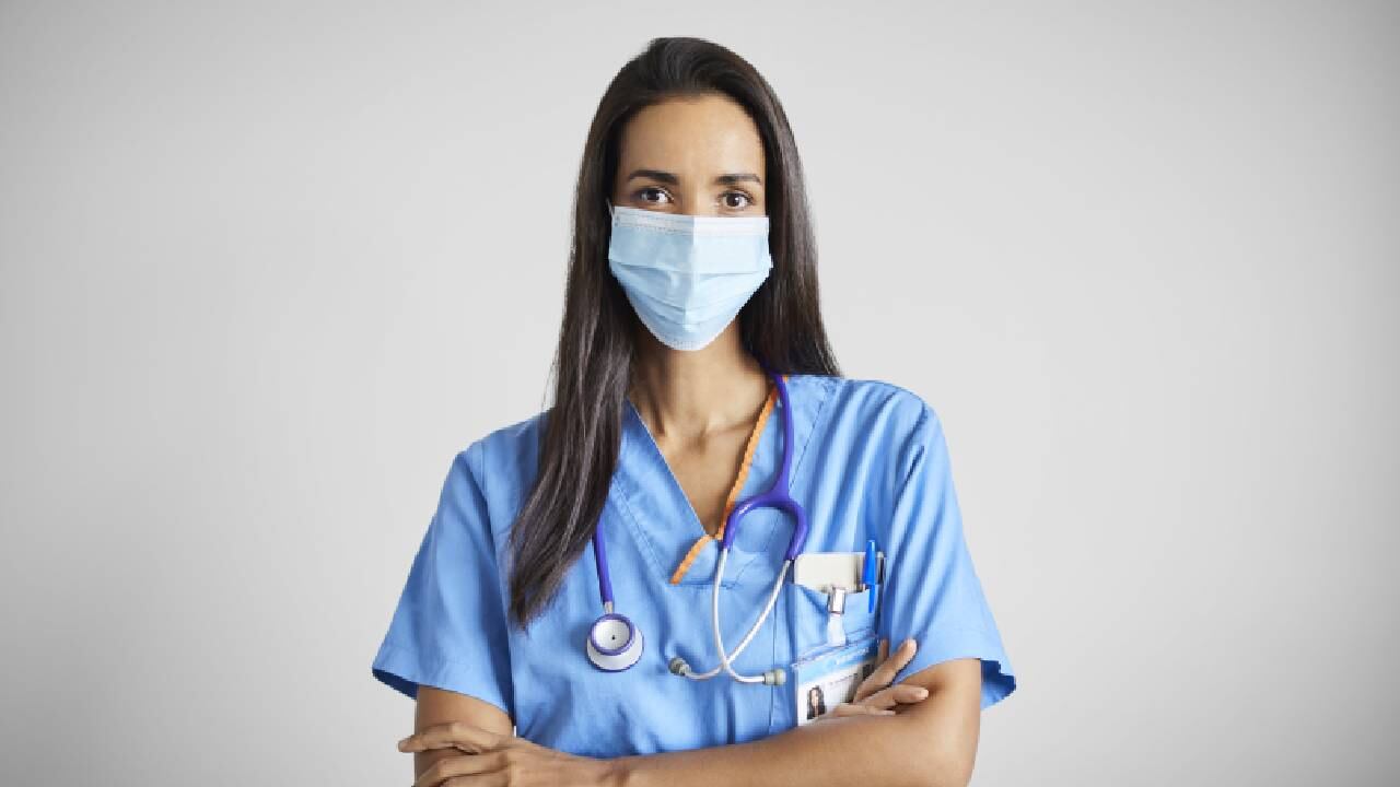 En el sector salud también hay vacantes abiertas.