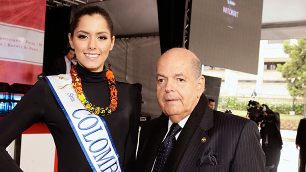 Paulina Vega, Miss Universo 2015 y Raimundo Angulo.
