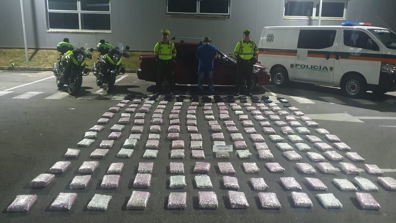 La Policía halló 18o kilos de marihuana tipo cripy.