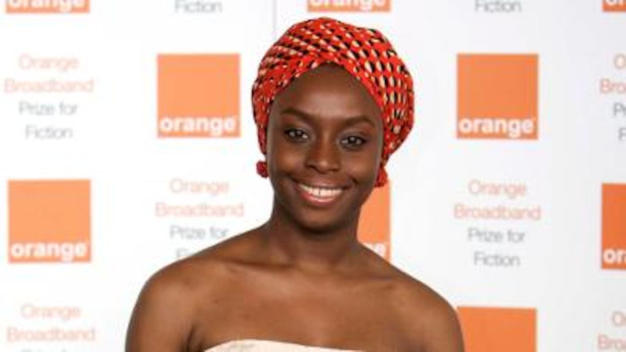 La escritora nigeriana Chimamanda Adichie