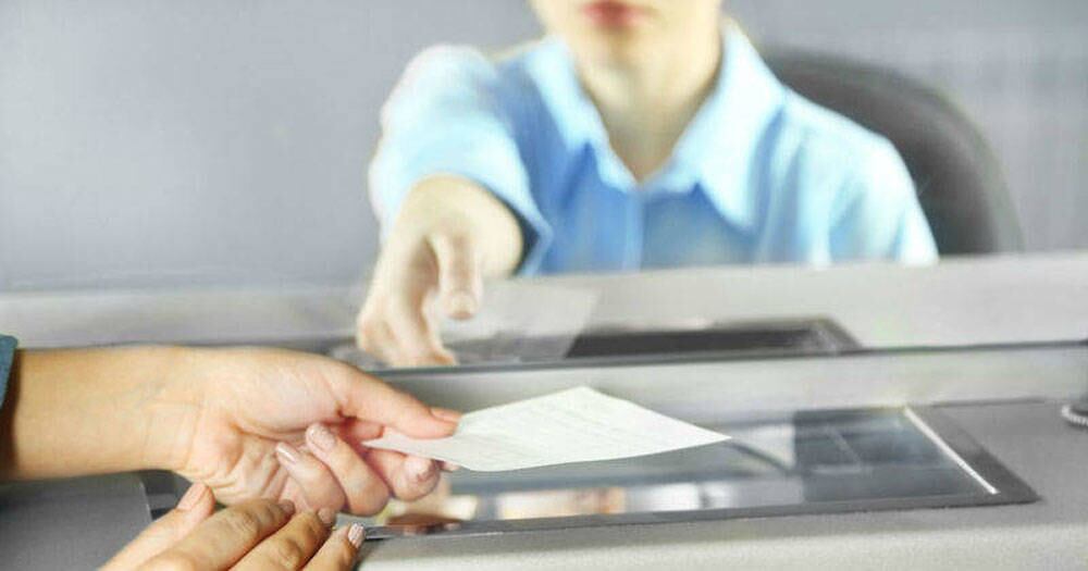 La banca del futuro cada vez irá reduciendo papeles y autenticaciones.