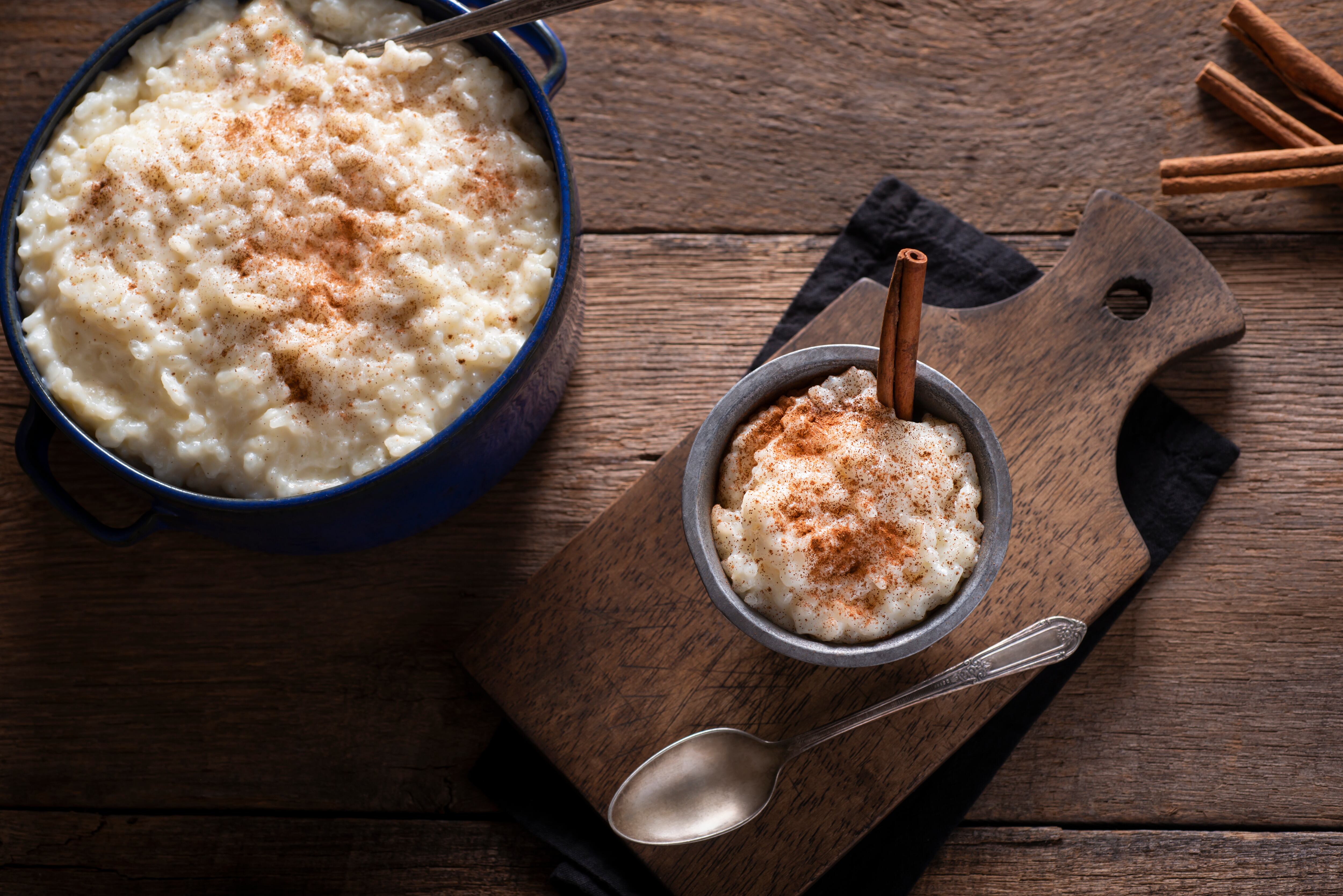 El arroz con leche es uno de los postres preferidos por miles de personas.