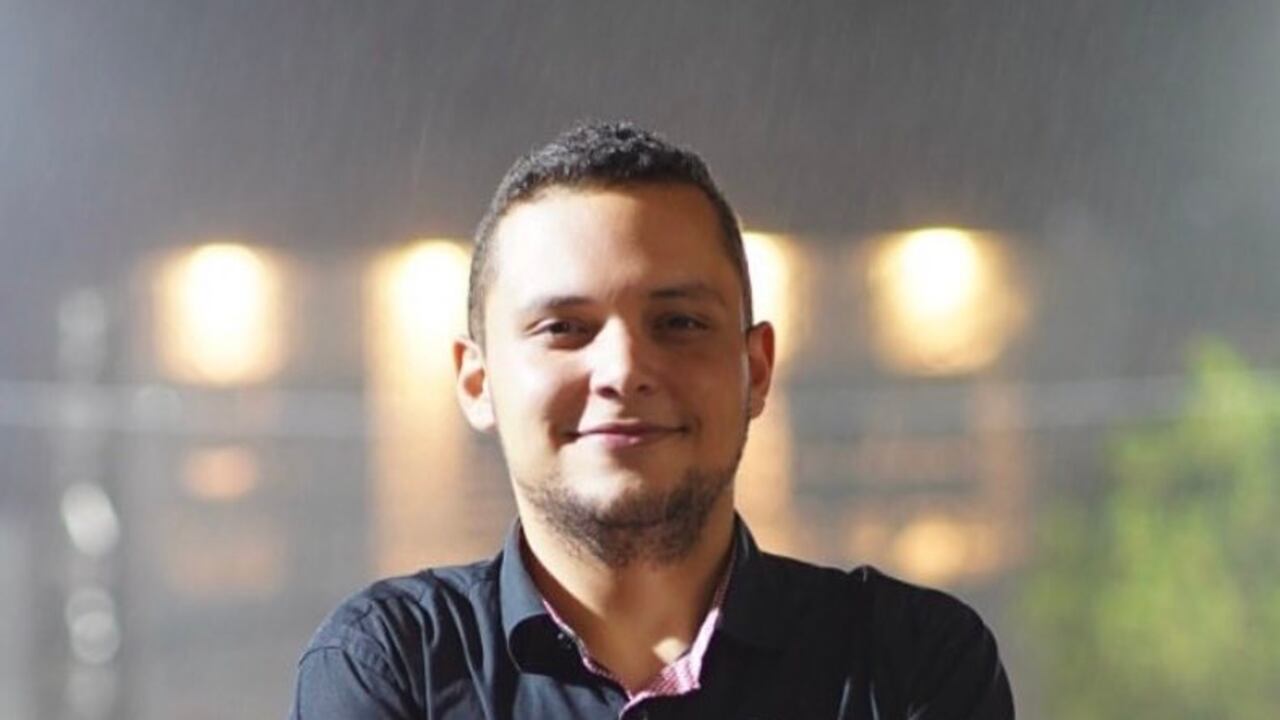 El artista colombiano sufrió un accidente de tránsito por las carreteras de Boyacá el pasado 13 de agosto. Foto: @CarlosAmayaR