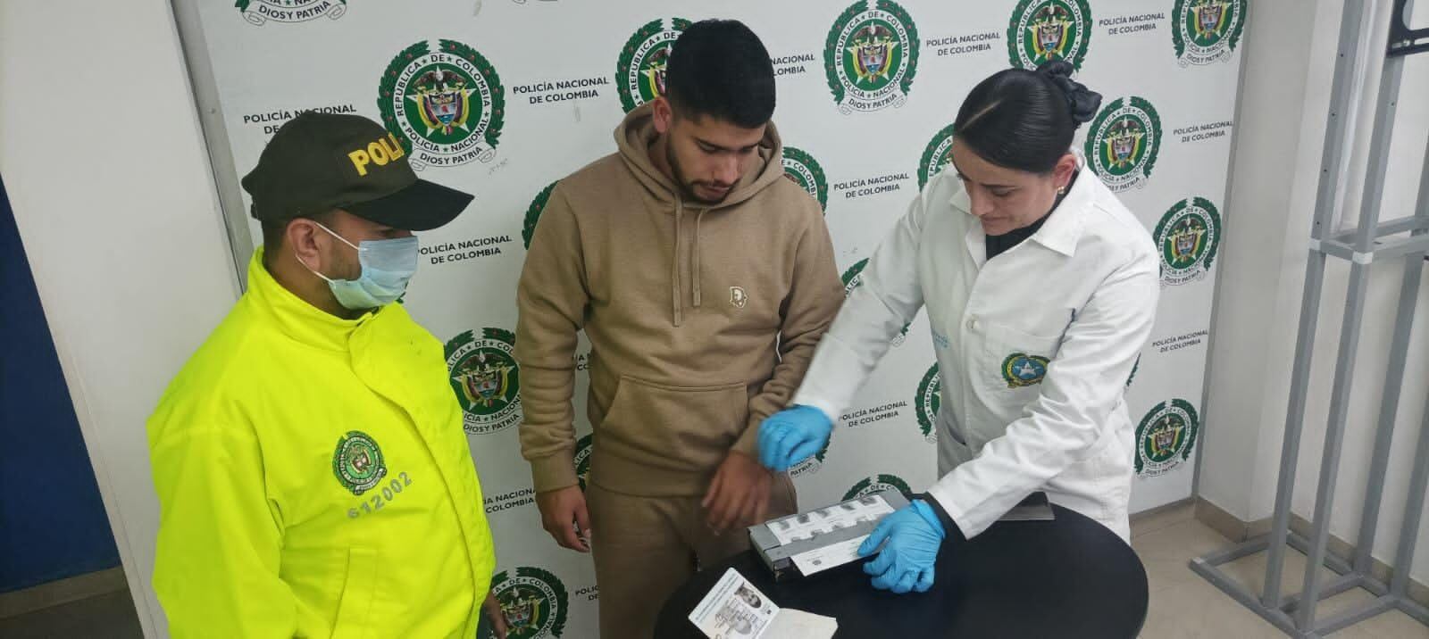 Momento de la reseña a Sebastián Meneses, hijo de alias Don Mario.