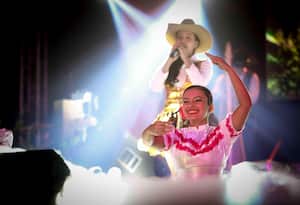 ‘Vive Zaperoco’ es un espectáculo dedicado a la promoción de los valores culturales de los llaneros que combina el joropo tradicional con el ballet. Con música en vivo y 10 actos cargados de colores, movimientos y sonidos que evocan la tradicional llanera se ha convertido en un plan obligado para los que visitan la capital del Meta. Foto: Esteban Vega La-Rotta