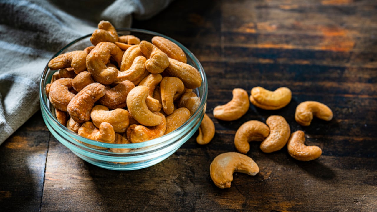 El marañón al contener magnesio, apoya la función del sistema muscular, el impulso nervioso y ayuda a mantener un ritmo cardíaco estable.