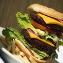 Las comidas grasosas son importantes para la formación de algunas hormonas y son fuente de energía. Sin embargo, en quienes tienen reflujo estas irritan el estómago y el intestino, sin mencionar que aumentan la presión sanguínea, los niveles de colesterol y triglicéridos. Foto: Ingimage.