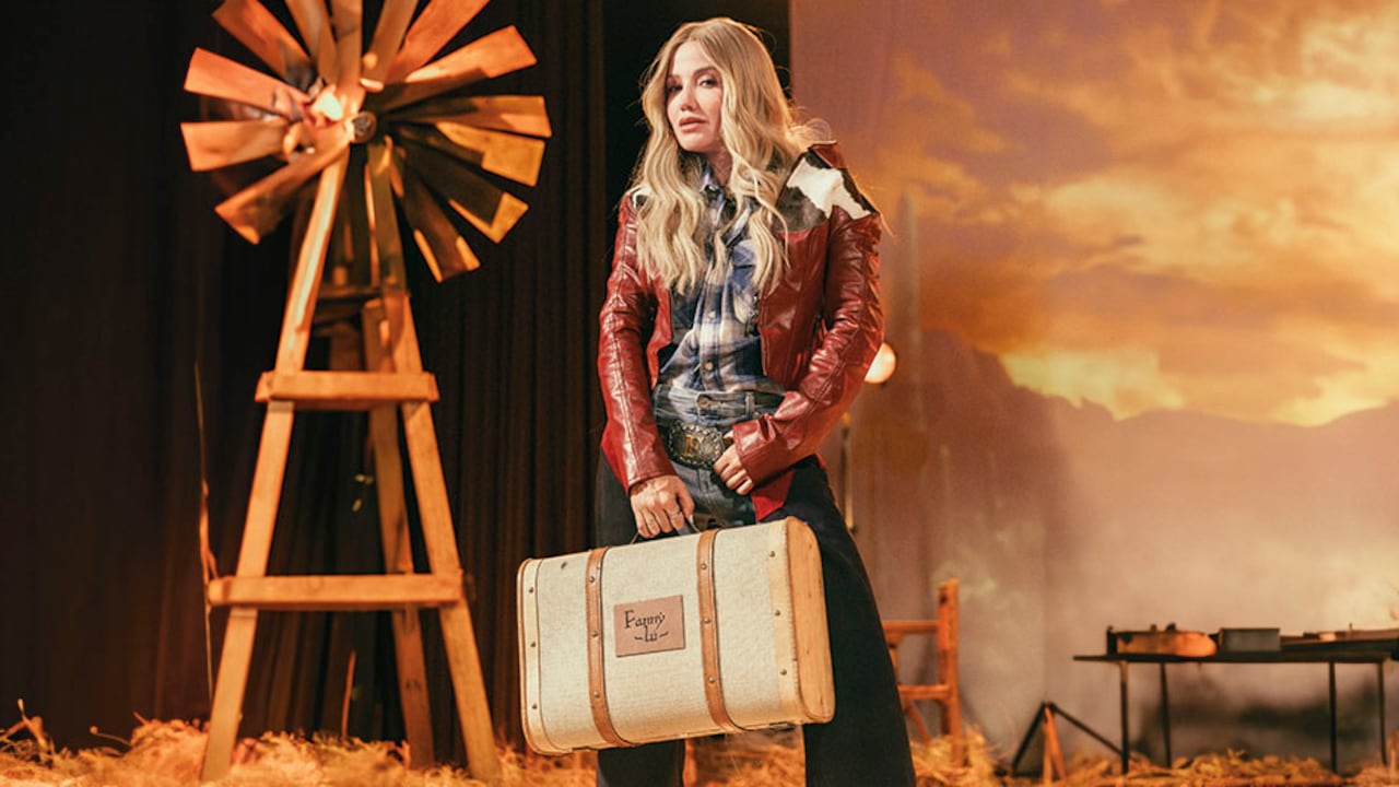 El álbum más reciente de Fanny Lu se estrenará a finales de mayo y será una celebración de los 20 años de su carrera artística.