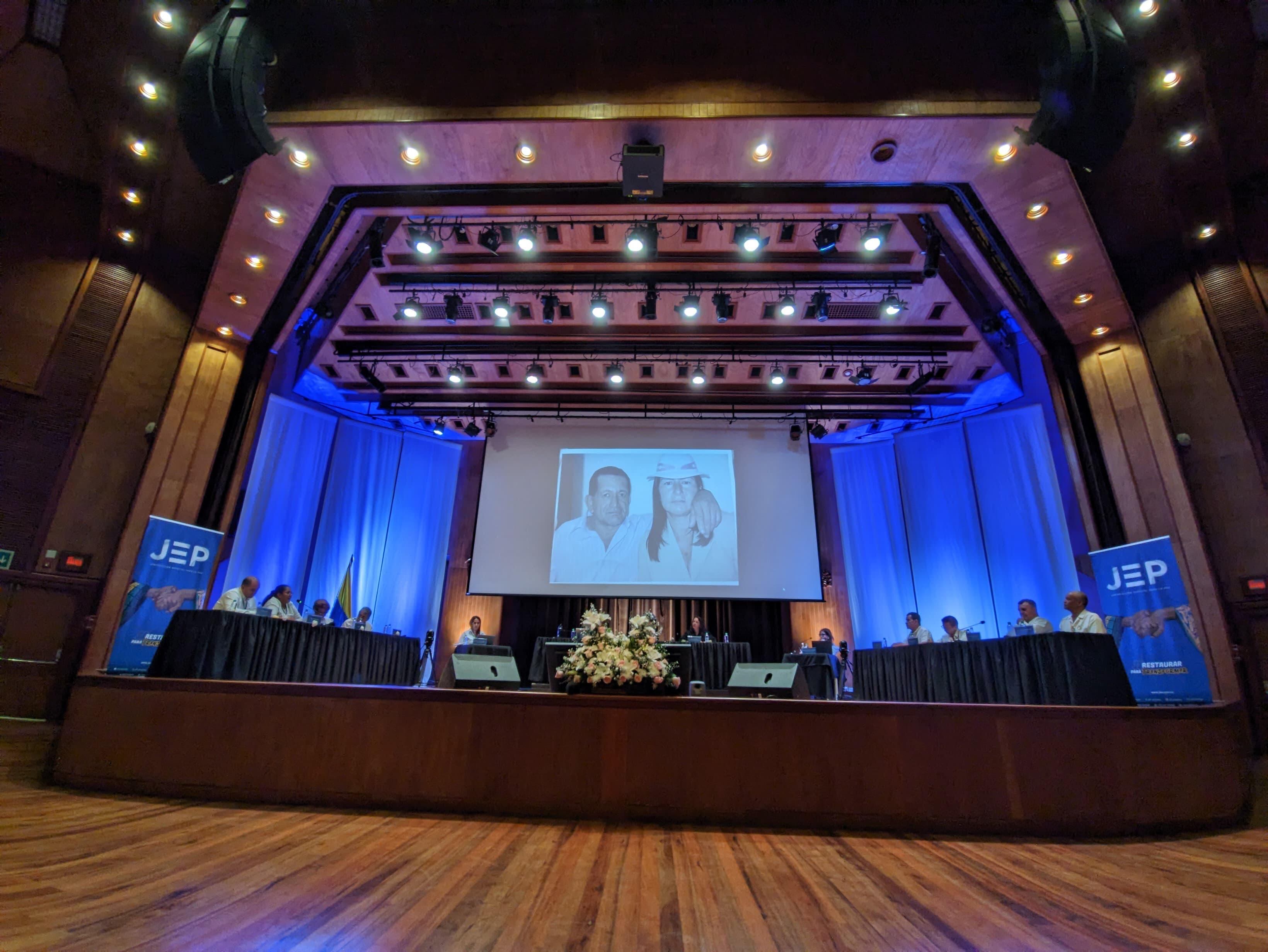 Exjefes de la guerrilla de las Farc reconocen su responsabilidad en secuestros durante el conflicto armado.