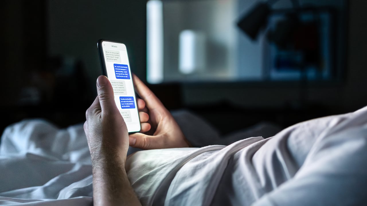 El hombre creyó que su pareja era real y transfería enormes cantidades de dinero