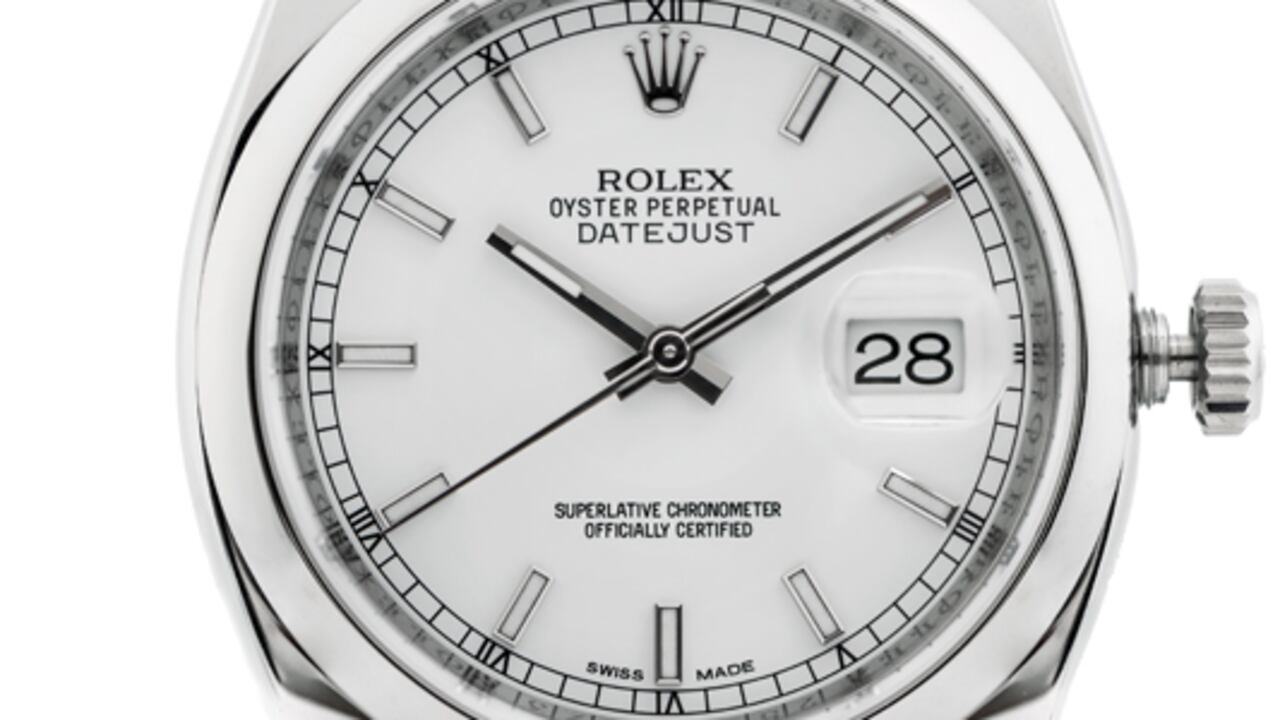 La lujosa marca hizo el anuncio este martes.