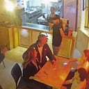 Al menos diez robos masivos a mano armada se han presentado en restaurantes y gastrobares en Bogotá. Los delincuentes tienen perfilados a varios locales de alto valor. Las autoridades ya hacen las investigaciones pertinentes para capturarlos.