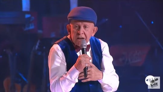 Premio del ganador de la voz senior 2022