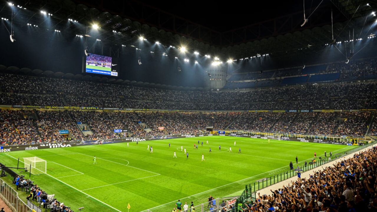 Estadio San Siro de Milán.