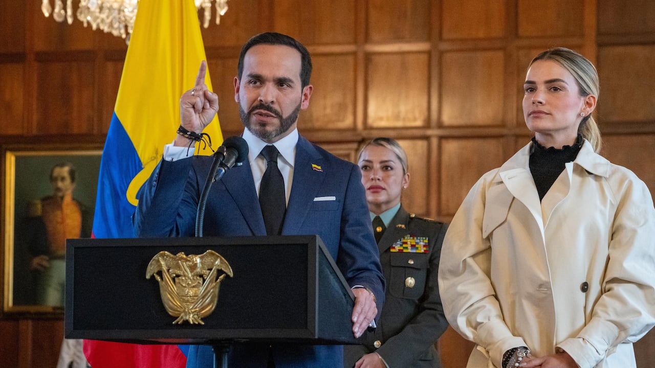 Presidente de la República Abelardo De La Espriella, acompañado de la primera dama, Ana Lucía Pineda.